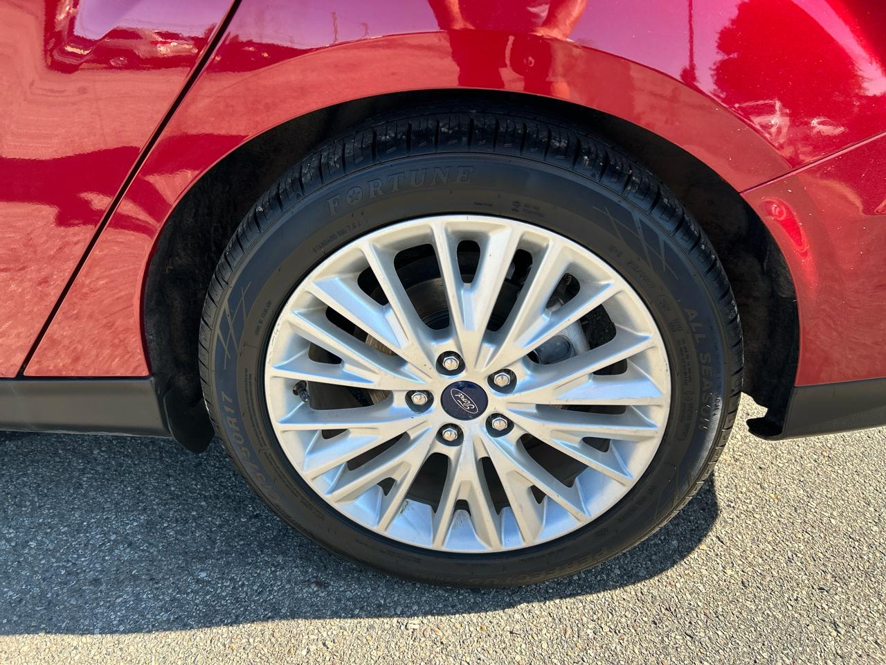 Ford Focus Titanium Sedan 2017