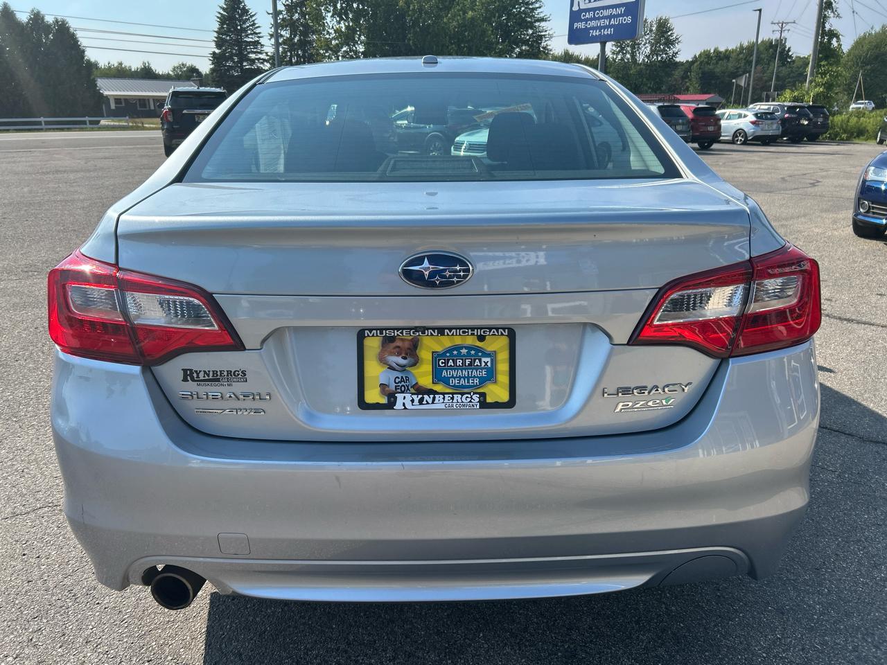 Subaru Legacy 2.5i Premium 2015