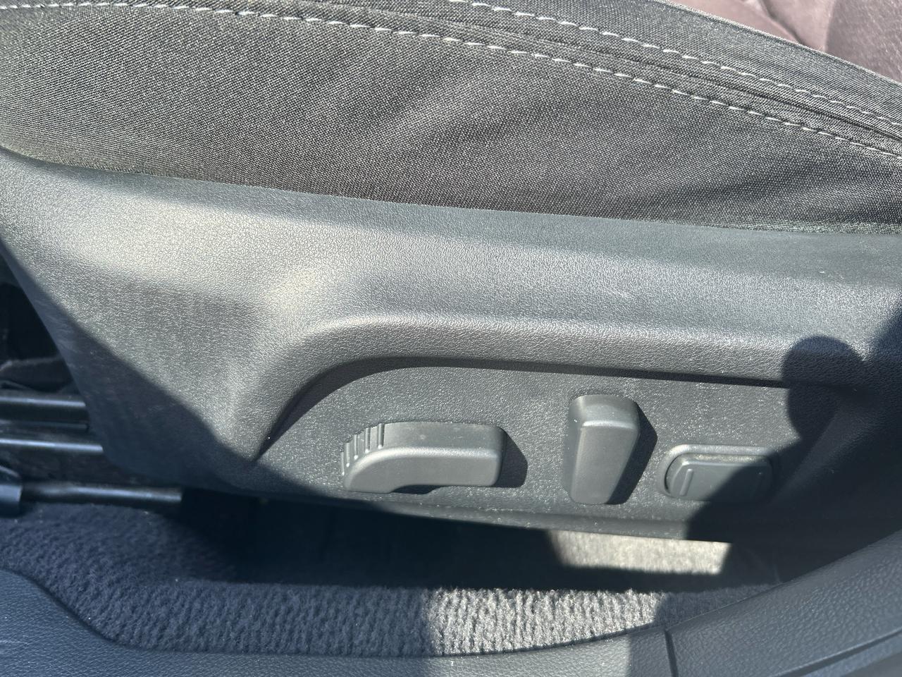Subaru Legacy 2.5i Premium 2015