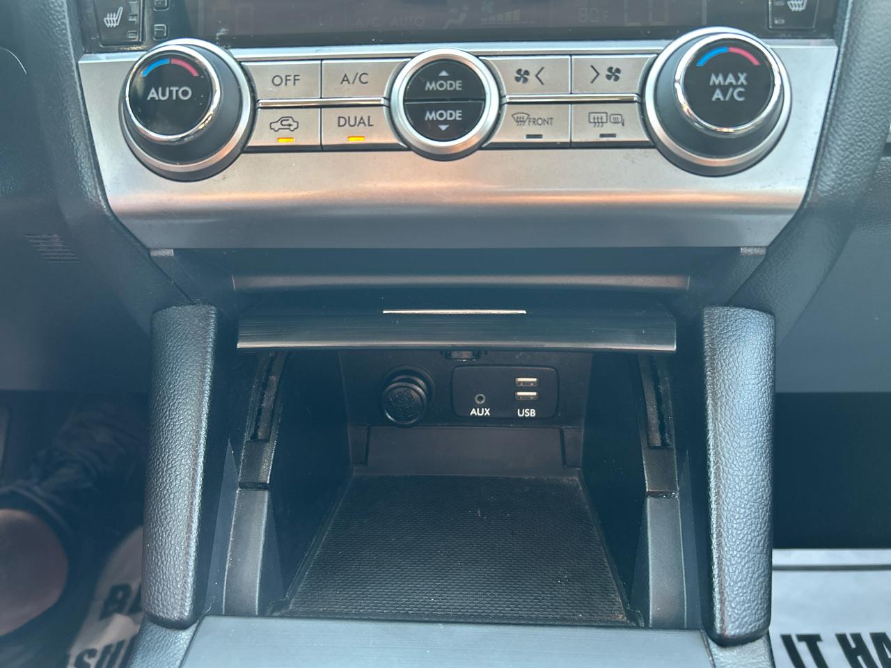 Subaru Legacy 2.5i Premium 2015
