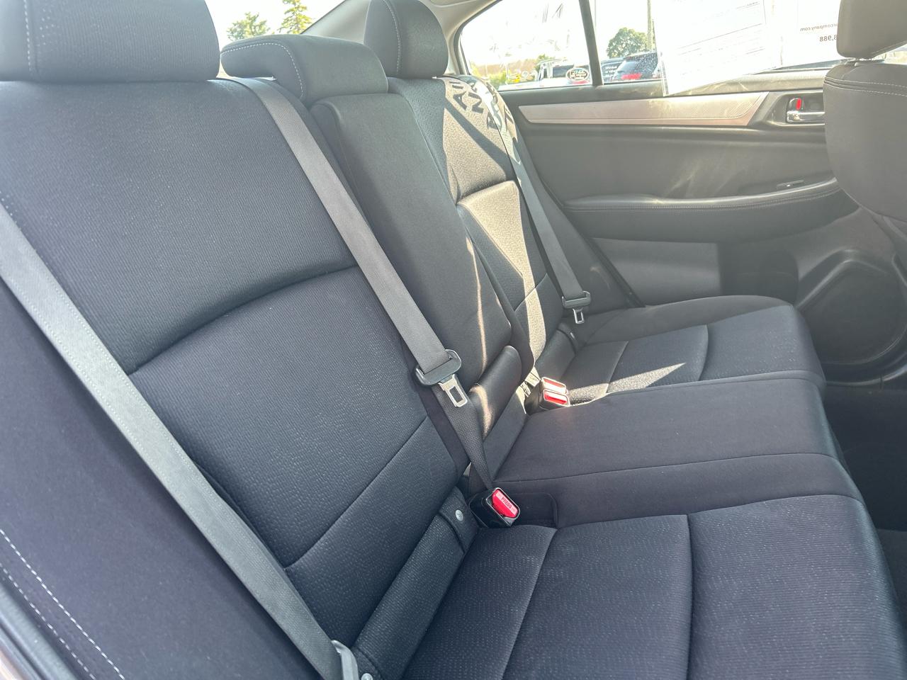 Subaru Legacy 2.5i Premium 2015