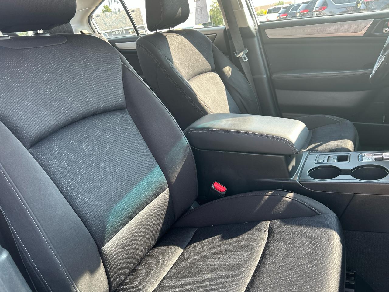 Subaru Legacy 2.5i Premium 2015