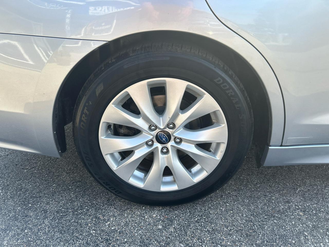 Subaru Legacy 2.5i Premium 2015