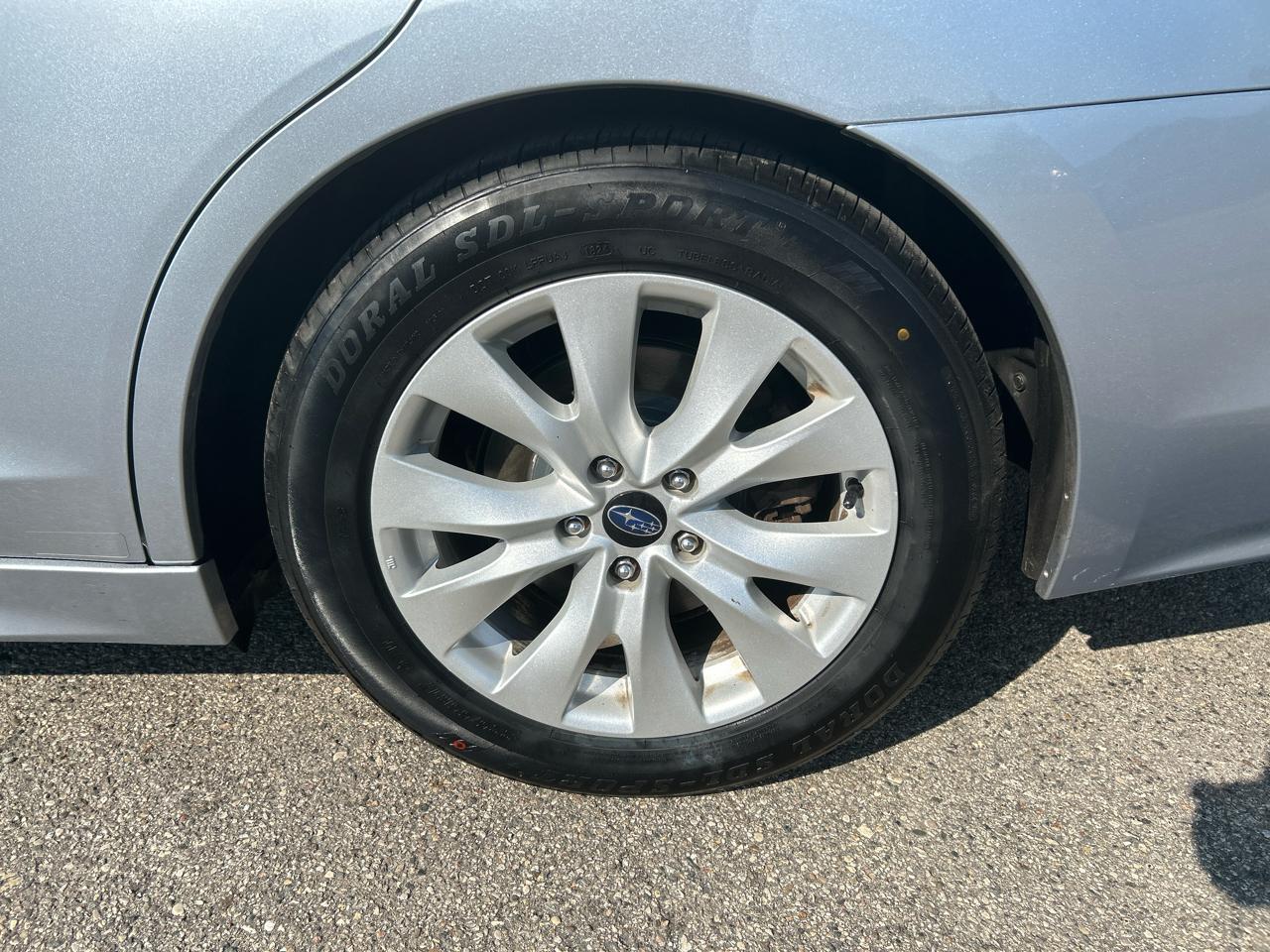 Subaru Legacy 2.5i Premium 2015