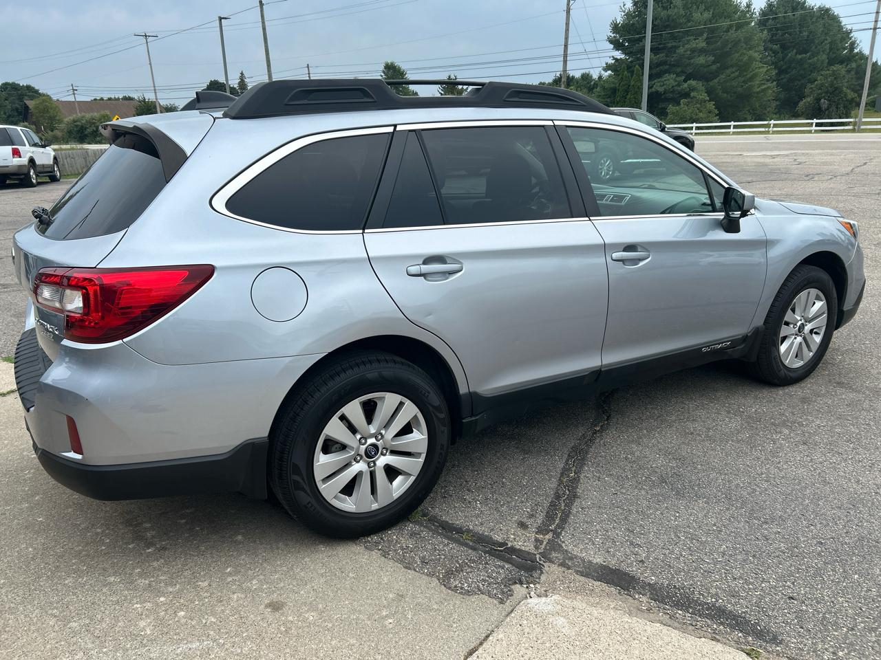 Subaru Outback 2.5i Premium 2017