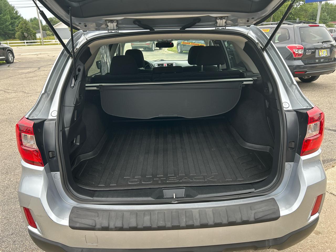 Subaru Outback 2.5i Premium 2017