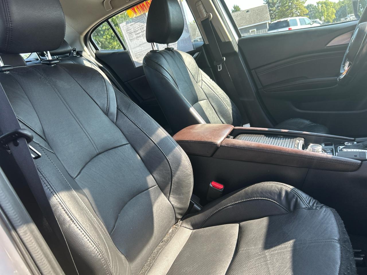 Mazda MAZDA3 s Grand Touring AT 5-Door 2017