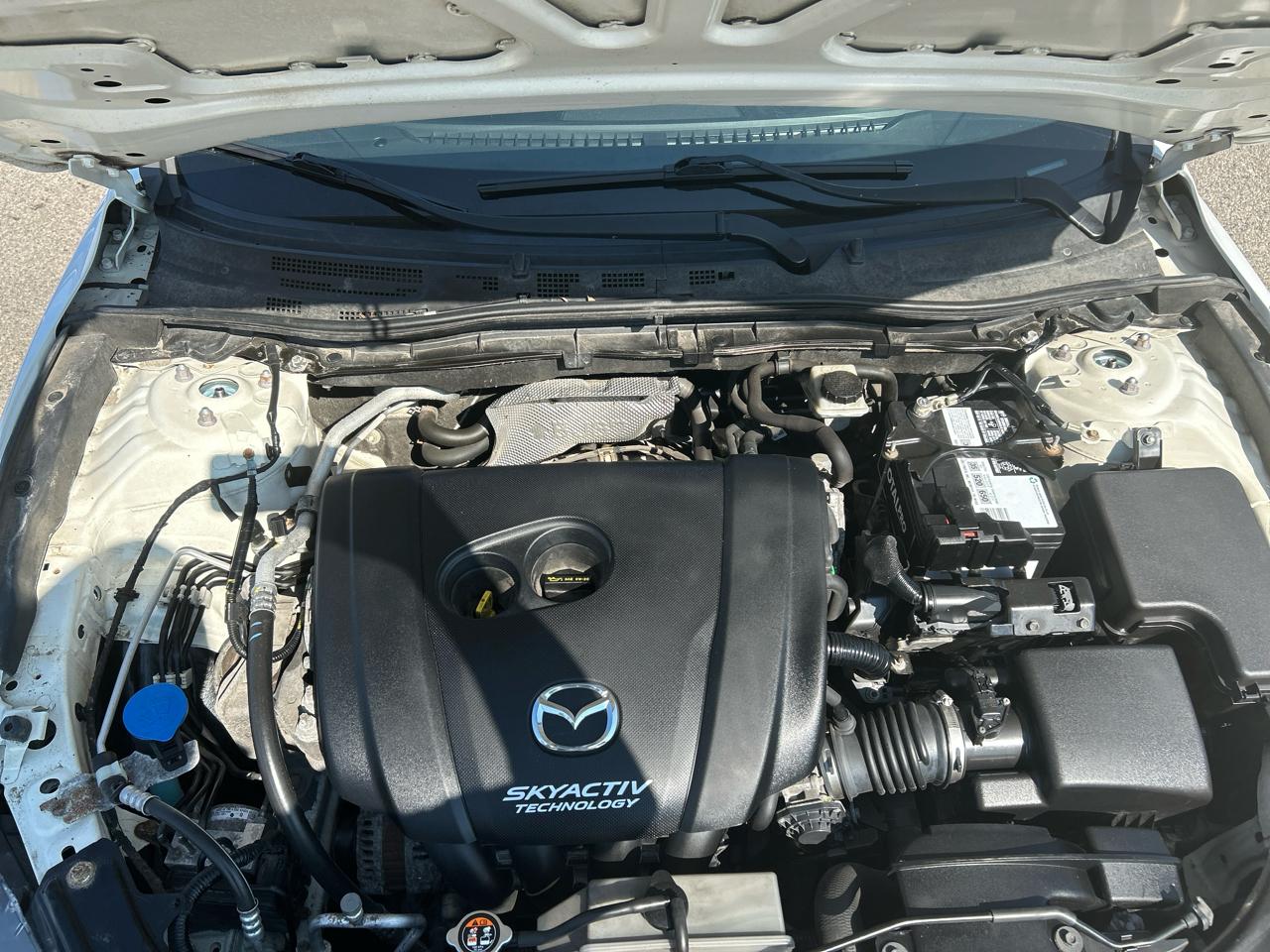 Mazda MAZDA3 s Grand Touring AT 5-Door 2017
