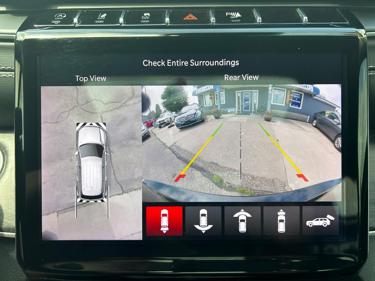 Jeep Grand Cherokee L Limited 4WD 2023