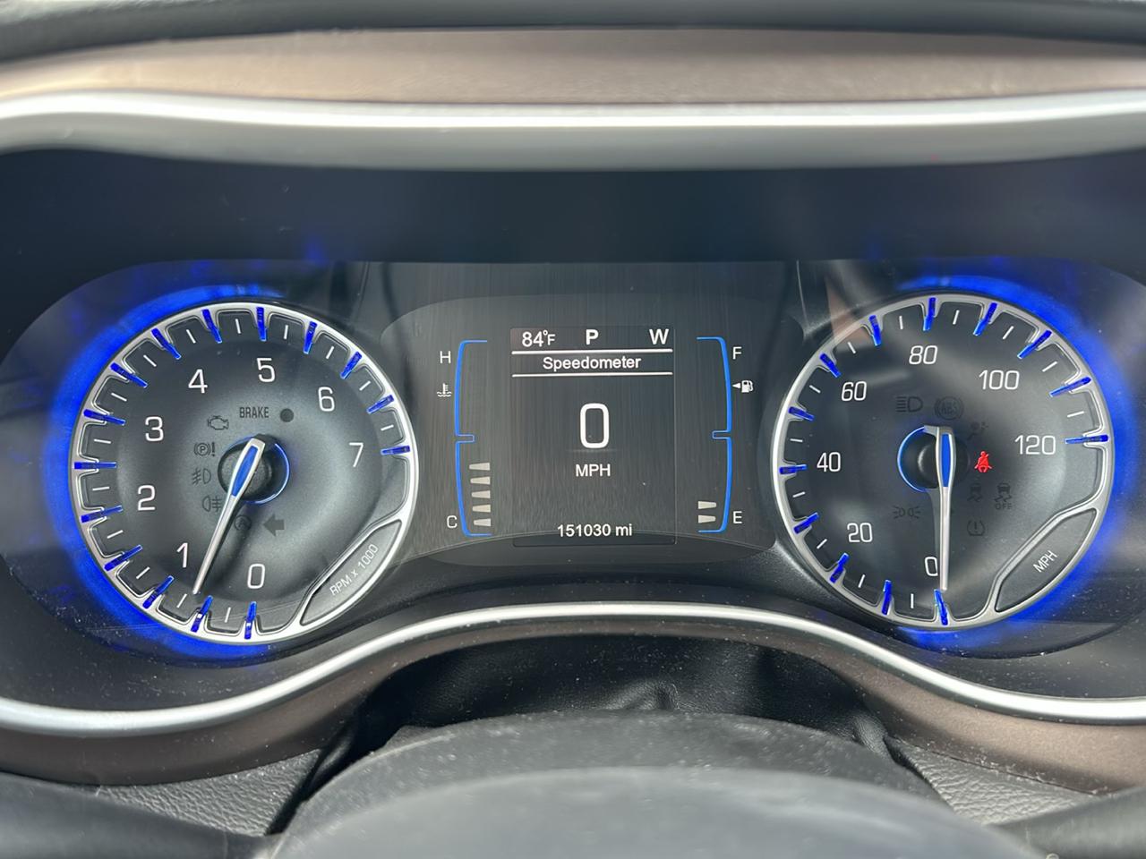 Chrysler Pacifica Touring FWD 2017