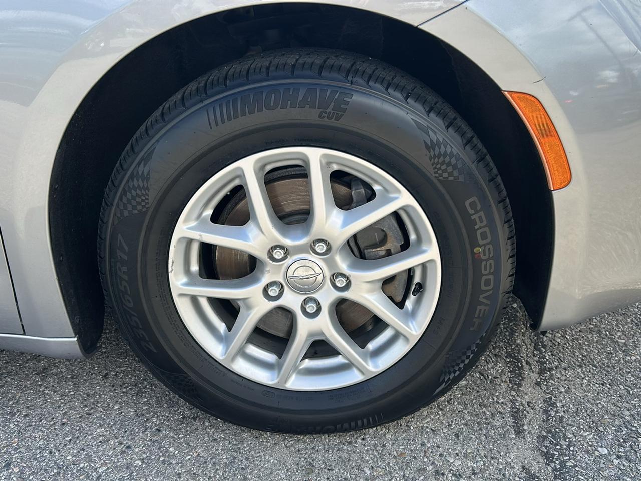 Chrysler Pacifica Touring FWD 2017