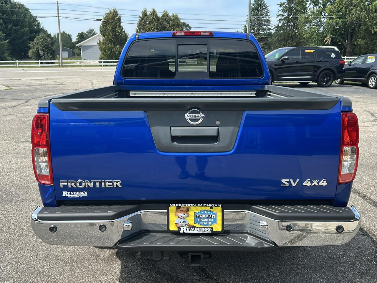 Nissan Frontier 4WD King Cab Auto SV 2014