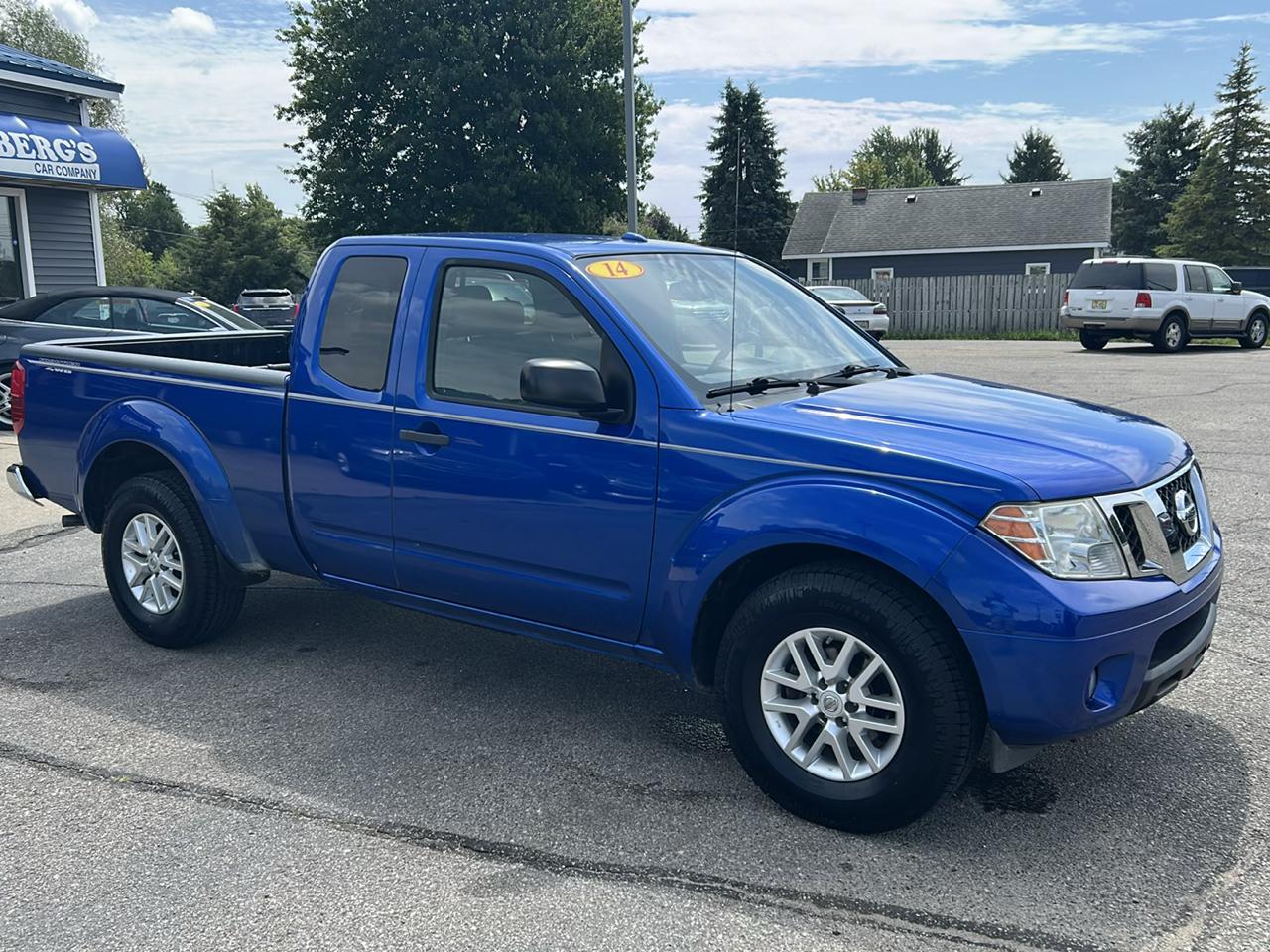 Nissan Frontier 4WD King Cab Auto SV 2014