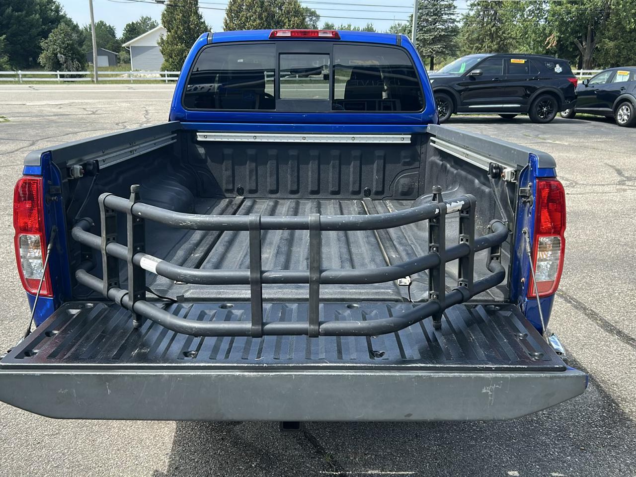 Nissan Frontier 4WD King Cab Auto SV 2014