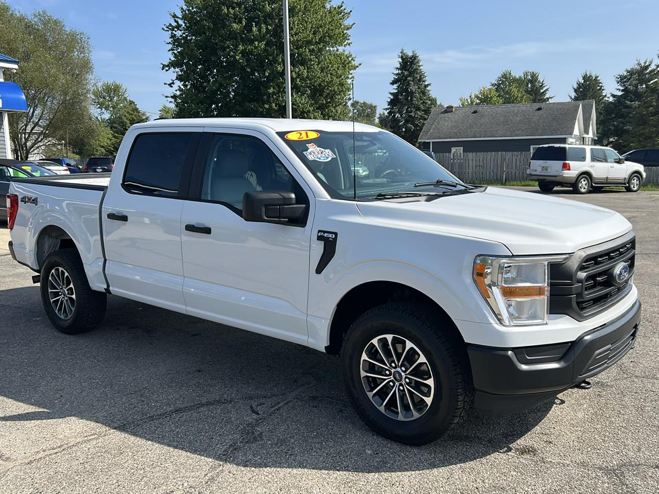 Ford F-150 XL 4WD SuperCrew 5.5' Box 2021