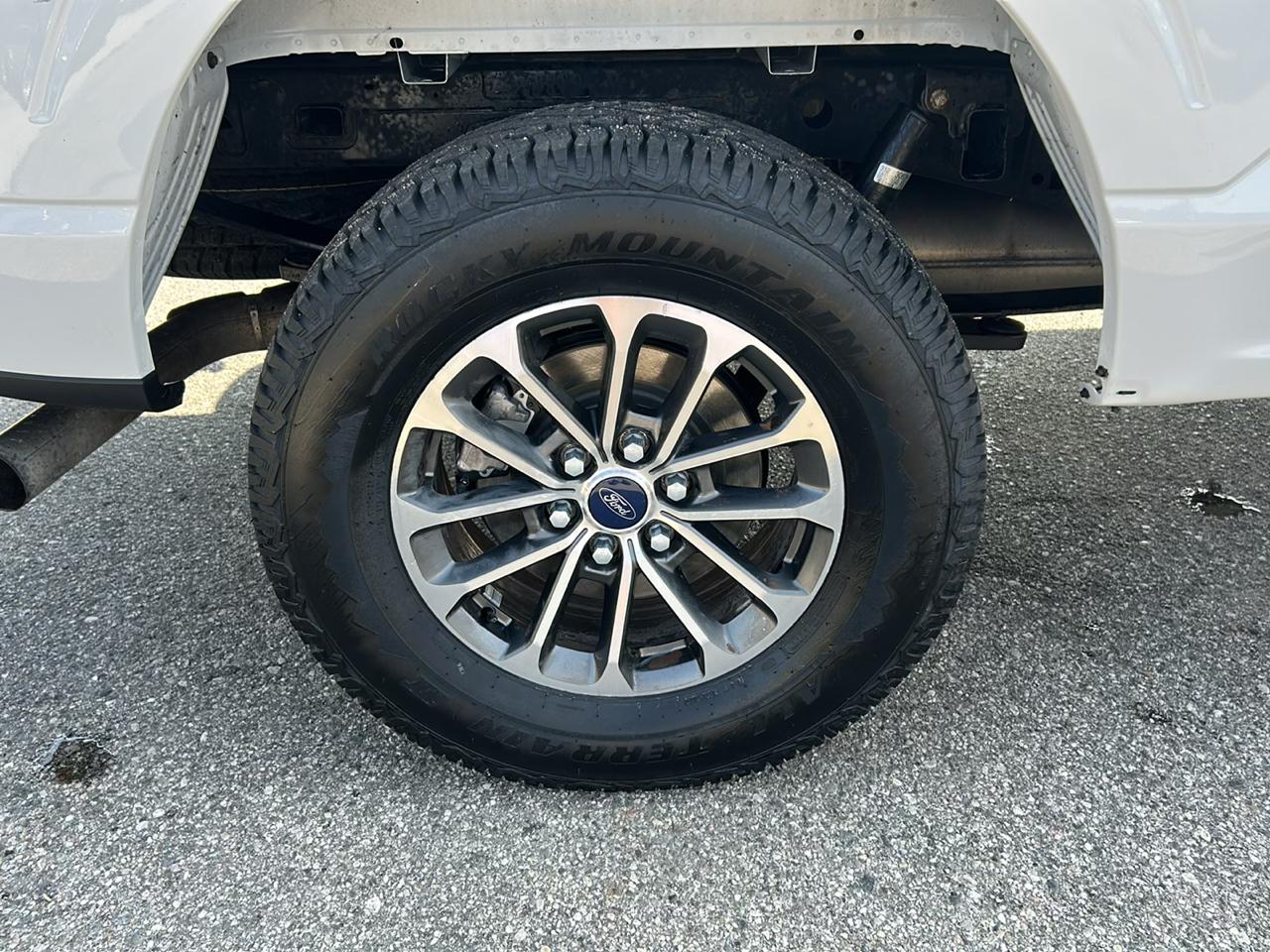 Ford F-150 XL 4WD SuperCrew 5.5' Box 2021