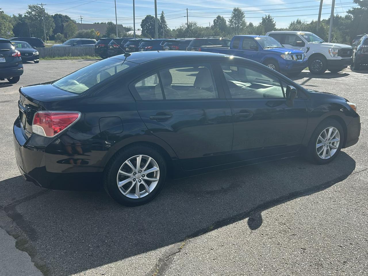Subaru Impreza Sedan 4dr Auto 2.0i Premium 2013