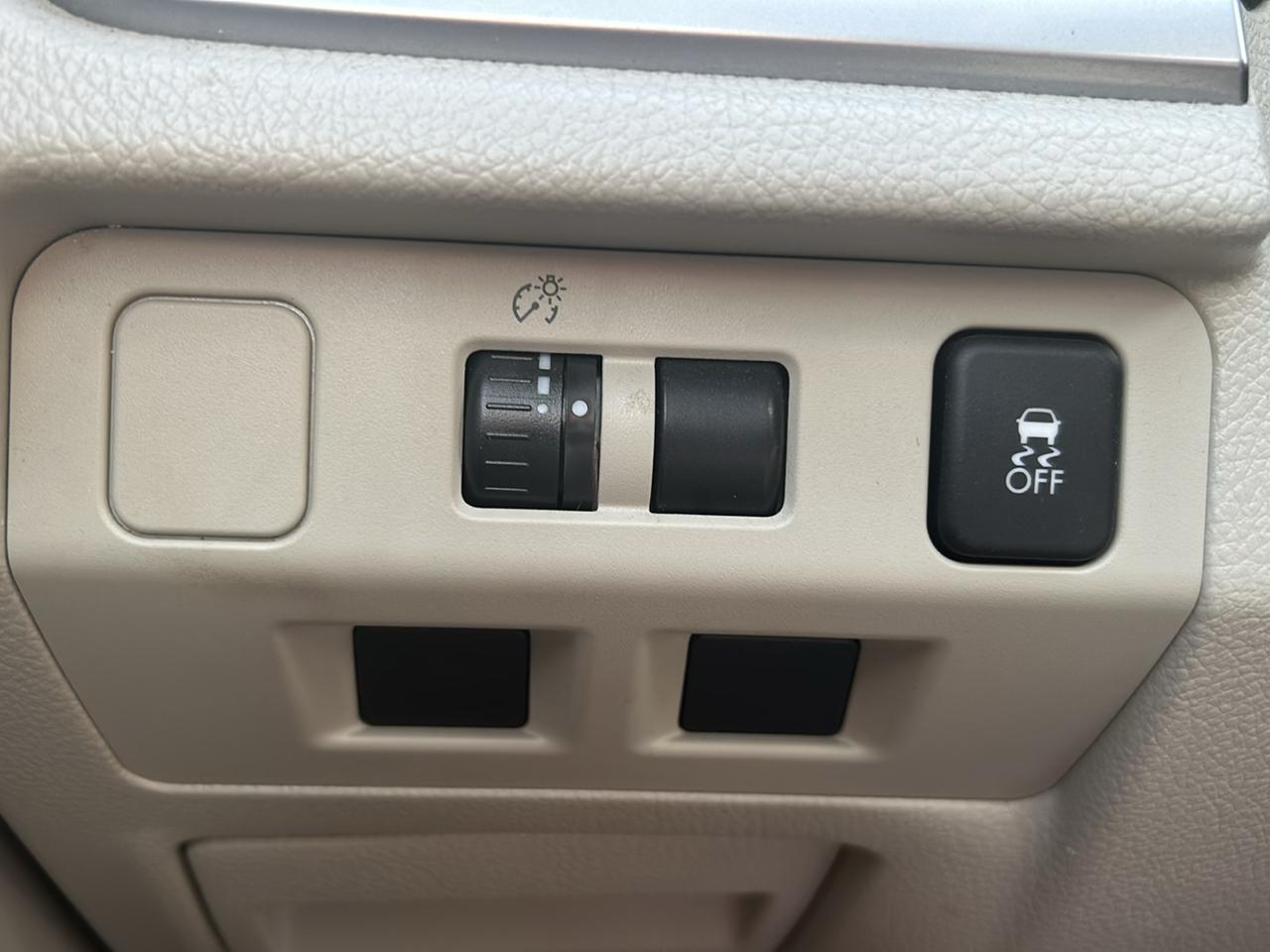 Subaru Impreza Sedan 4dr Auto 2.0i Premium 2013