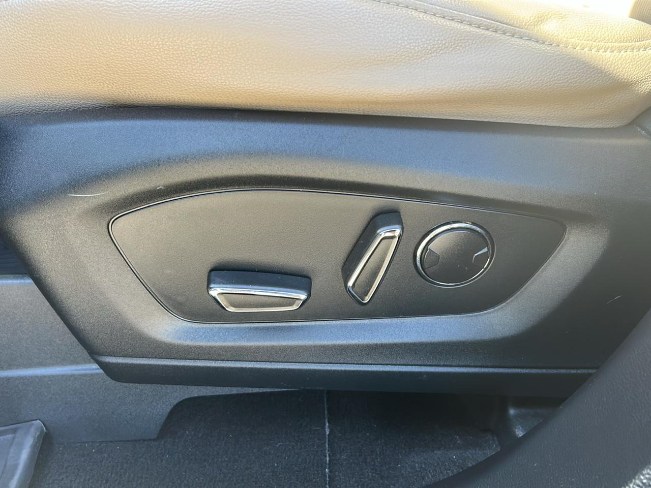 Ford Explorer Limited 4WD 2020
