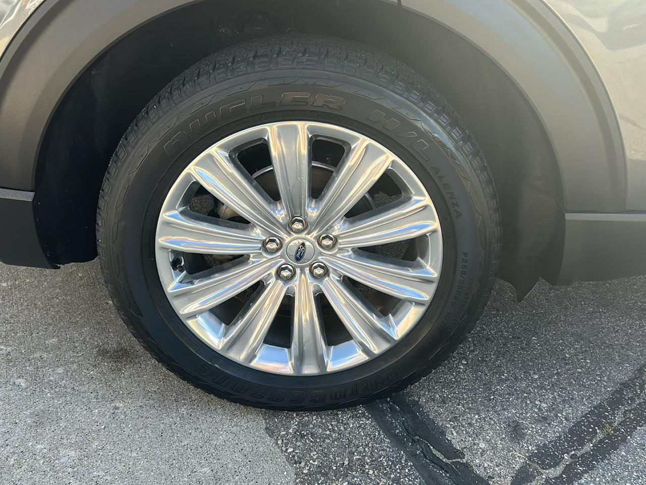 Ford Explorer Limited 4WD 2020