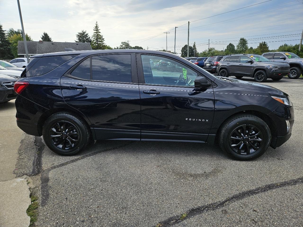 Chevrolet Equinox AWD 4dr LS 2021