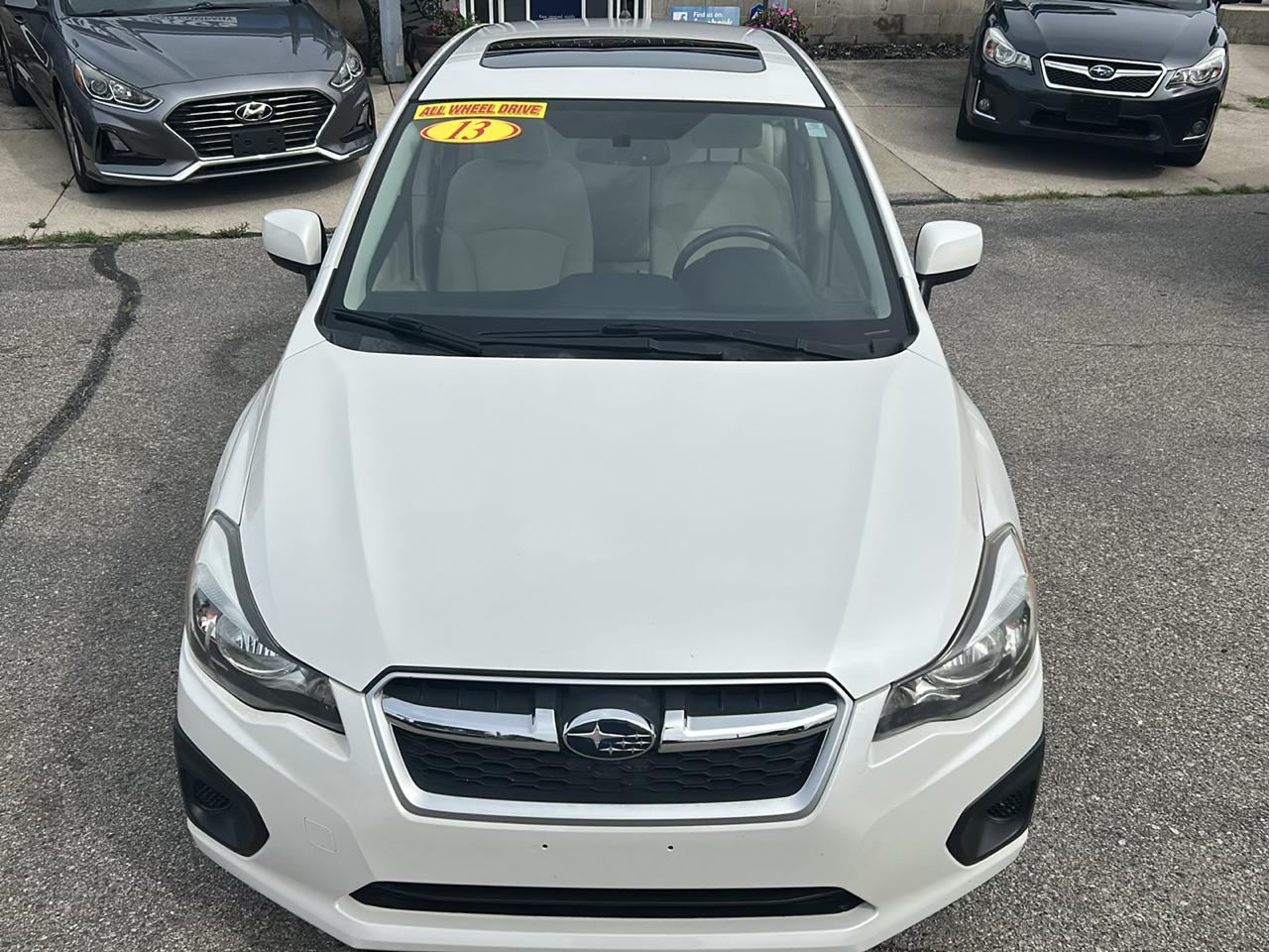Subaru Impreza Wagon 5dr Auto 2.0i Premium 2013