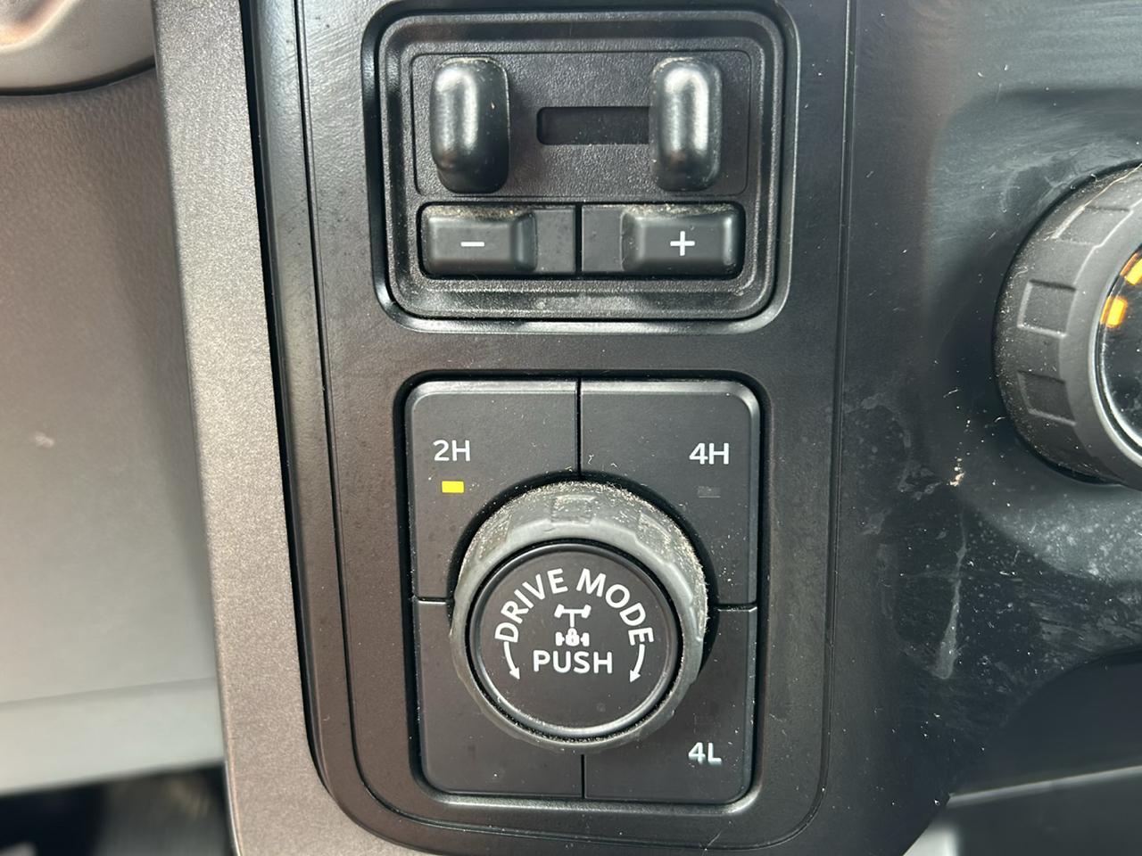 Ford F-150 4WD SuperCab 163" XLT 2023