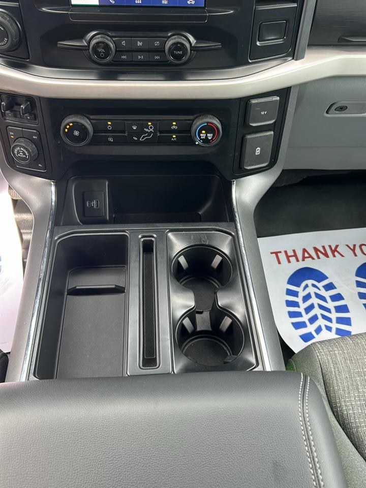 Ford F-150 4WD SuperCab 163" XLT 2023