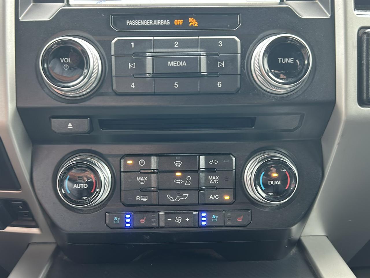 Ford F-150 Lariat SuperCrew 6.5-ft. Bed 4WD 2018