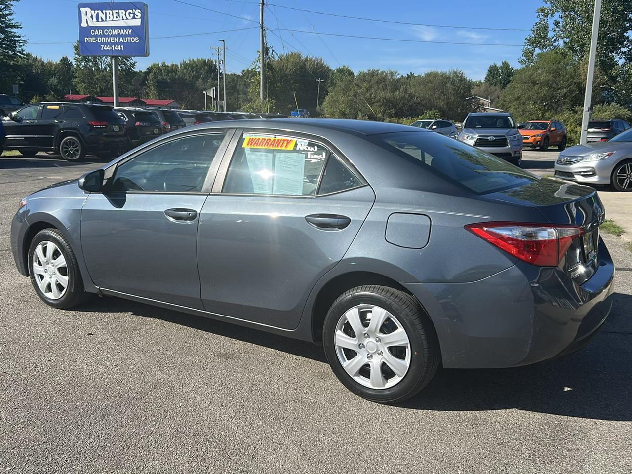 Toyota Corolla 4dr Sdn CVT LE Premium (Natl) 2014