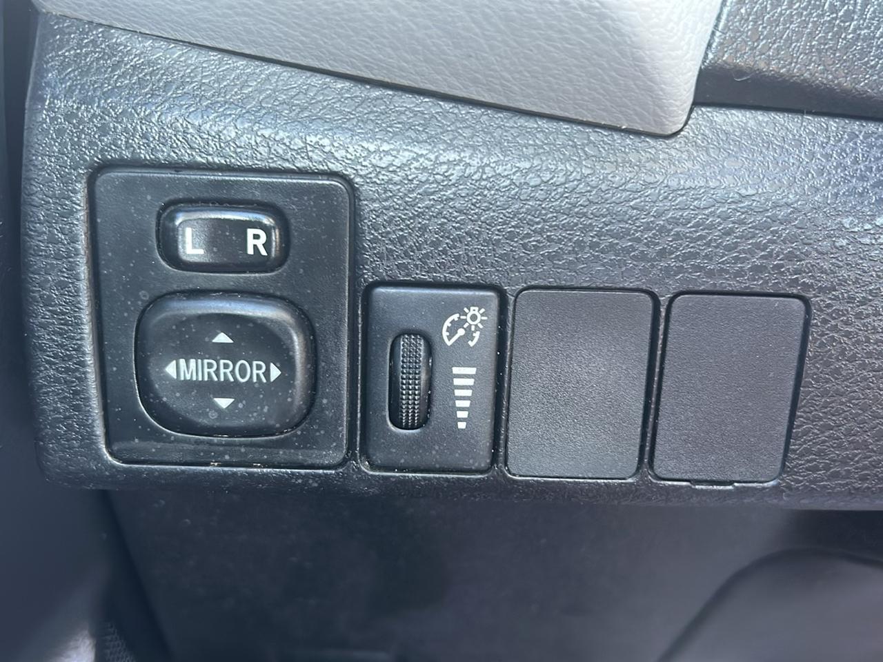 Toyota Corolla 4dr Sdn CVT LE Premium (Natl) 2014