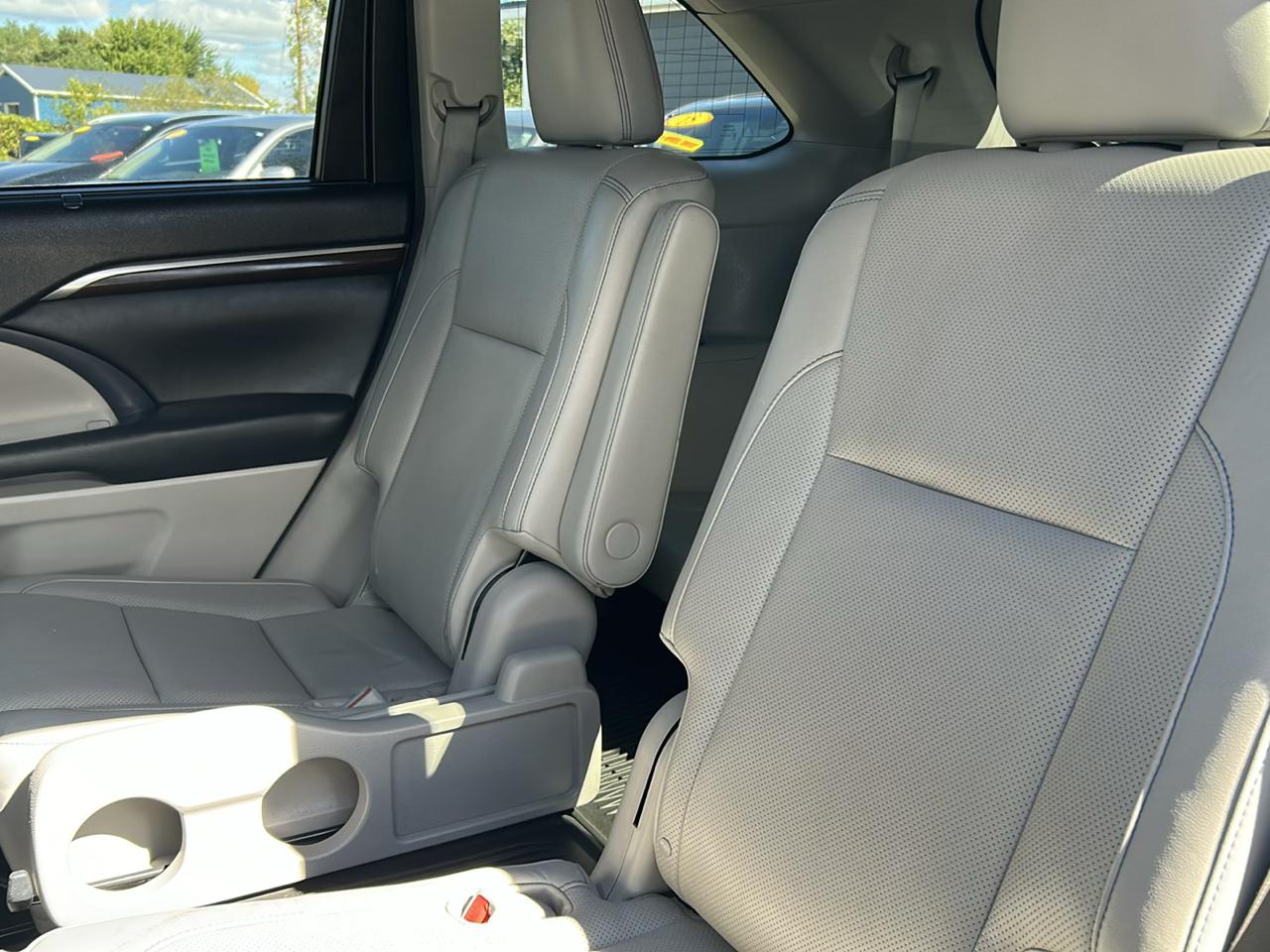 Toyota Highlander Hybrid AWD 4dr Limited (Natl) 2014
