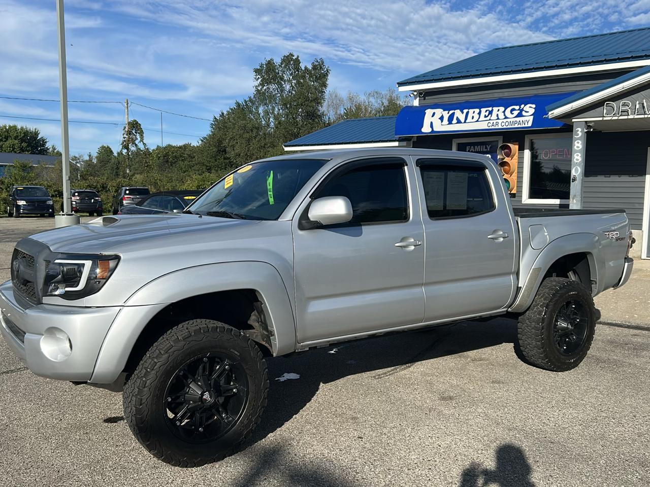 Toyota Tacoma 4WD Double V6 MT (Natl) 2011
