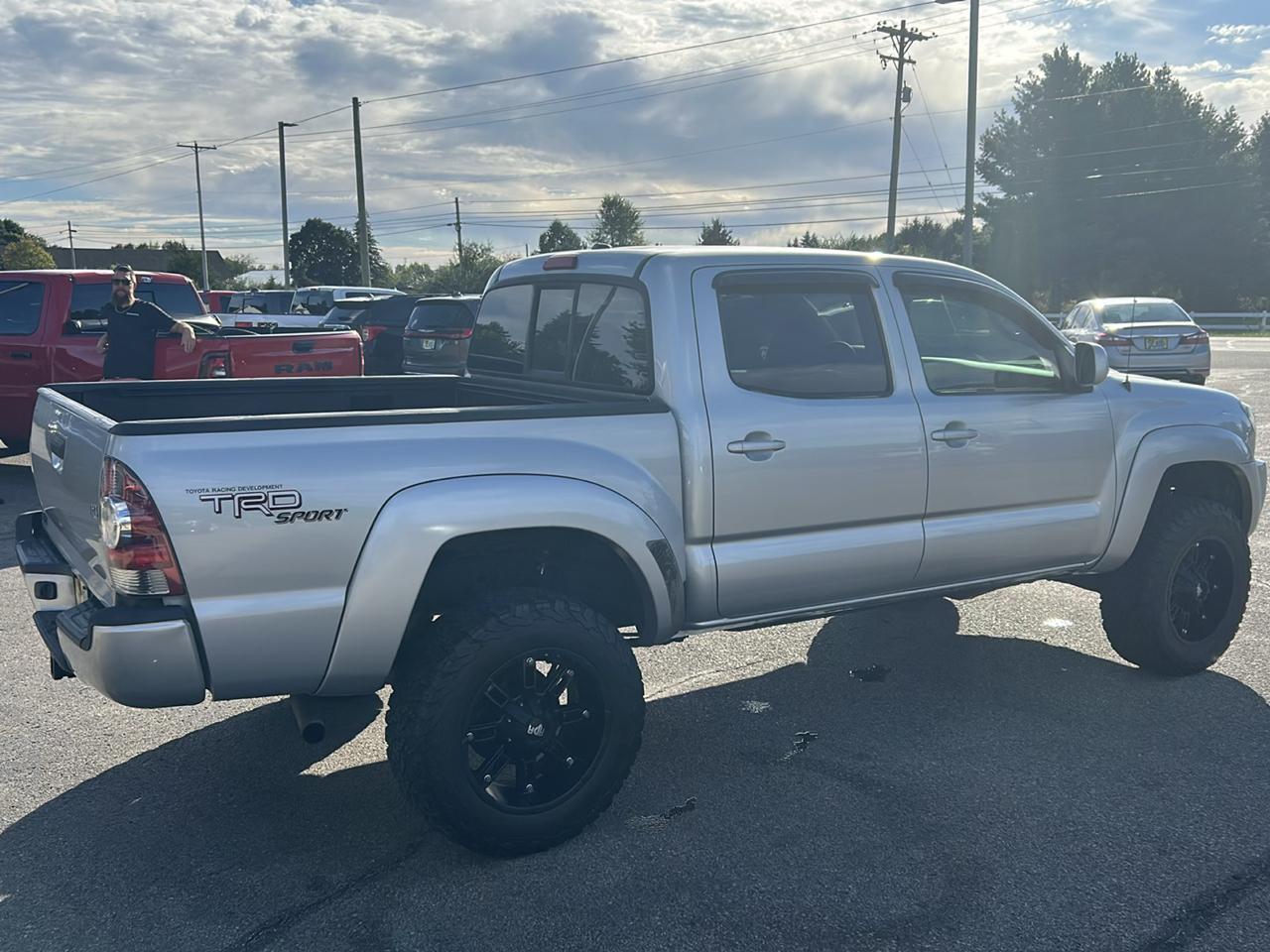 Toyota Tacoma 4WD Double V6 MT (Natl) 2011