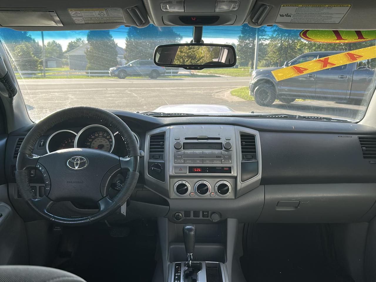 Toyota Tacoma 4WD Double V6 MT (Natl) 2011