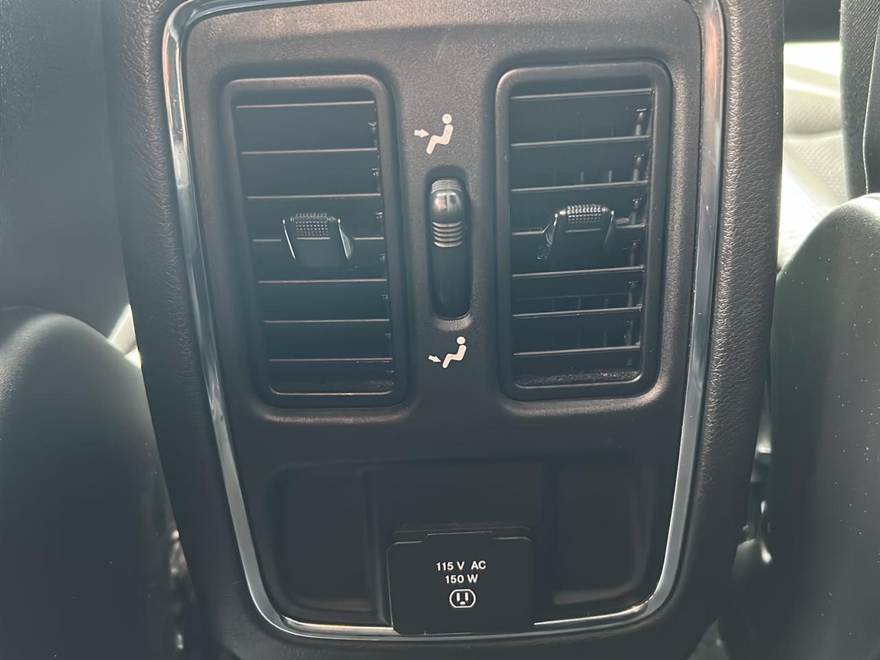 Jeep Grand Cherokee Laredo X 4x4 2021