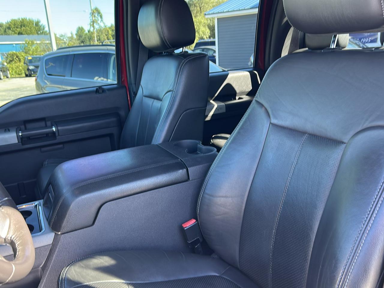 Ford Super Duty F-250 SRW 4WD Crew Cab 156" Platinum 2014