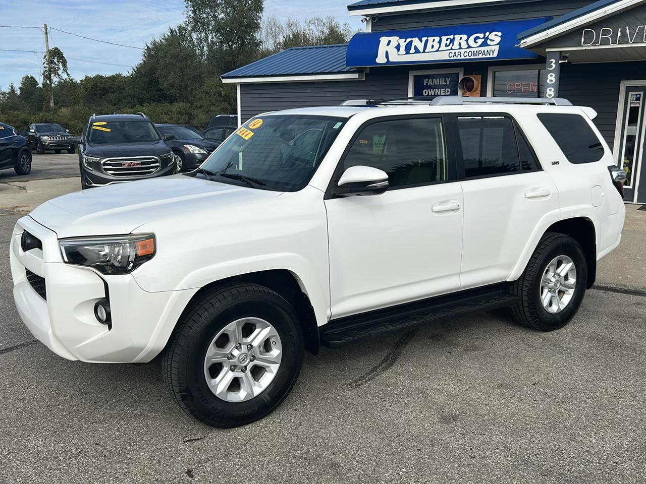 Toyota 4Runner 4WD 4dr V6 Trail Premium (Natl) 2014
