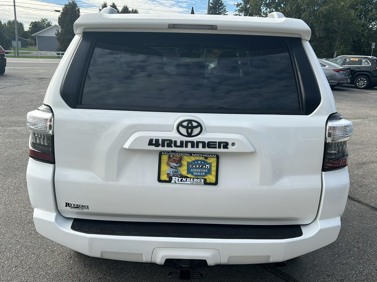 Toyota 4Runner 4WD 4dr V6 Trail Premium (Natl) 2014