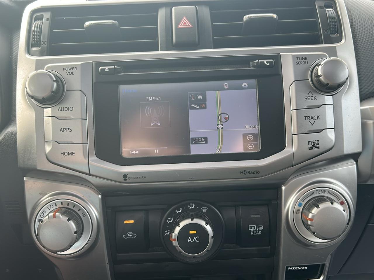 Toyota 4Runner 4WD 4dr V6 Trail Premium (Natl) 2014