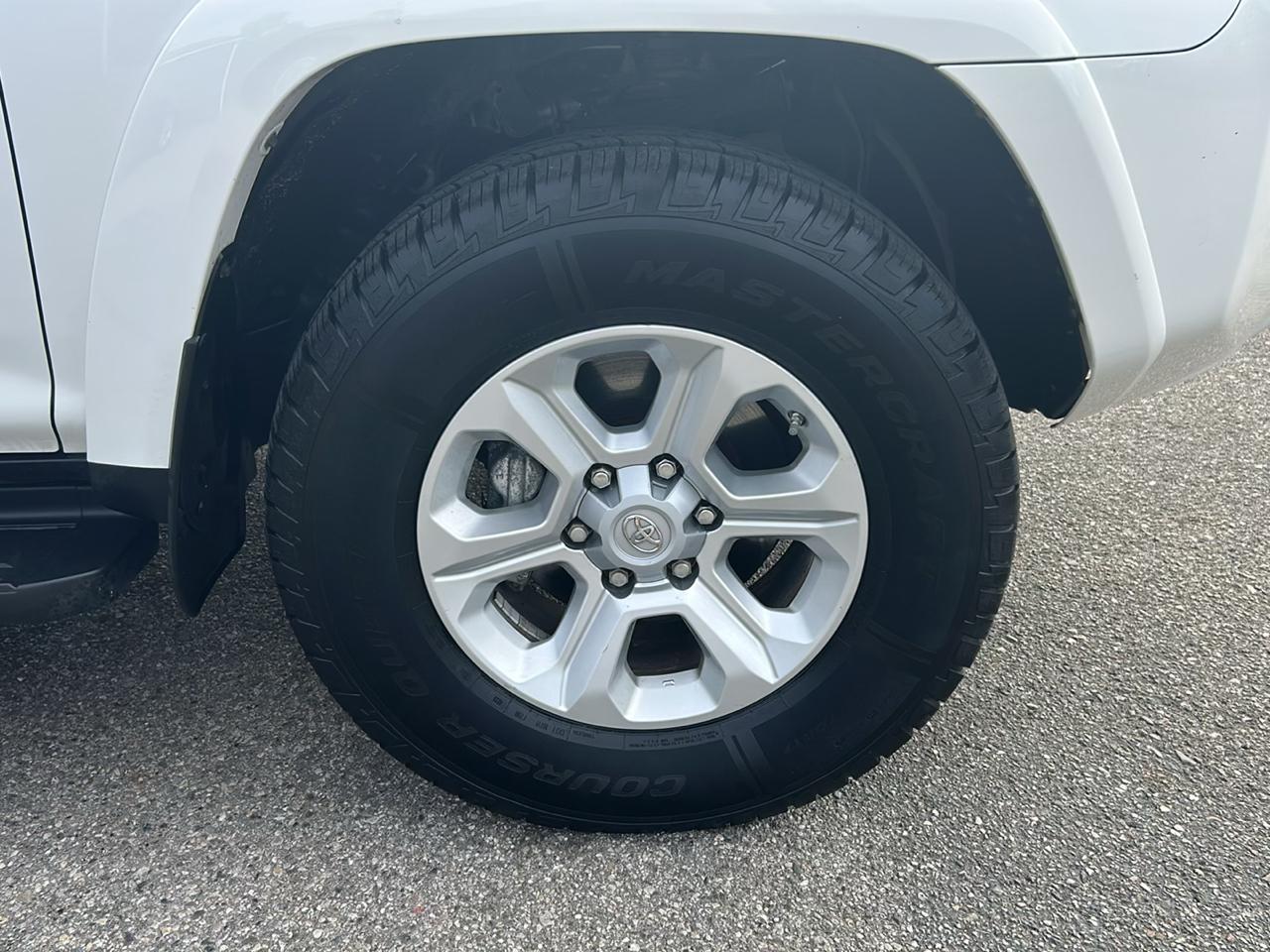 Toyota 4Runner 4WD 4dr V6 Trail Premium (Natl) 2014
