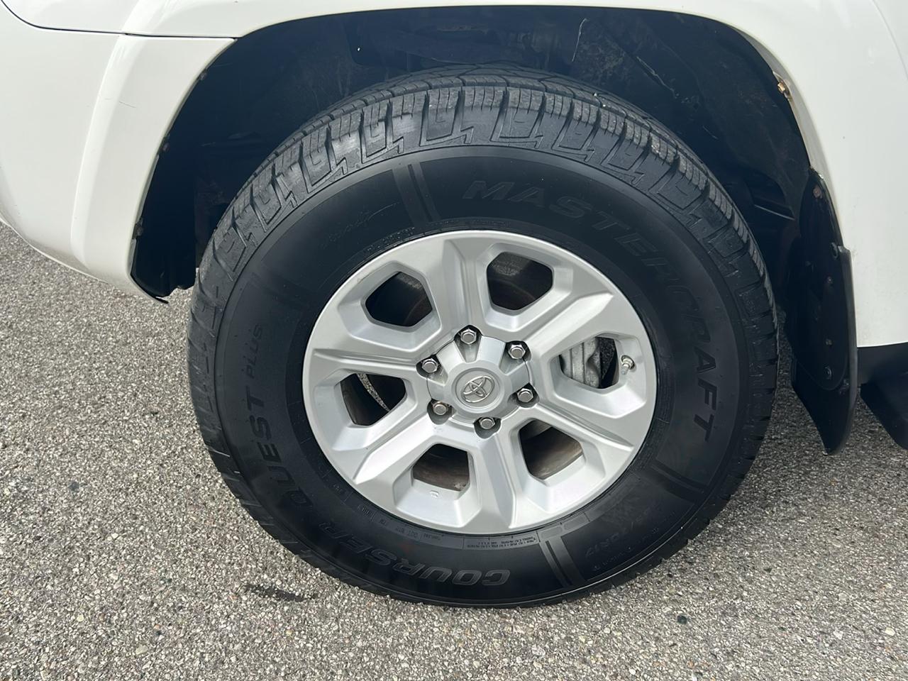 Toyota 4Runner 4WD 4dr V6 Trail Premium (Natl) 2014