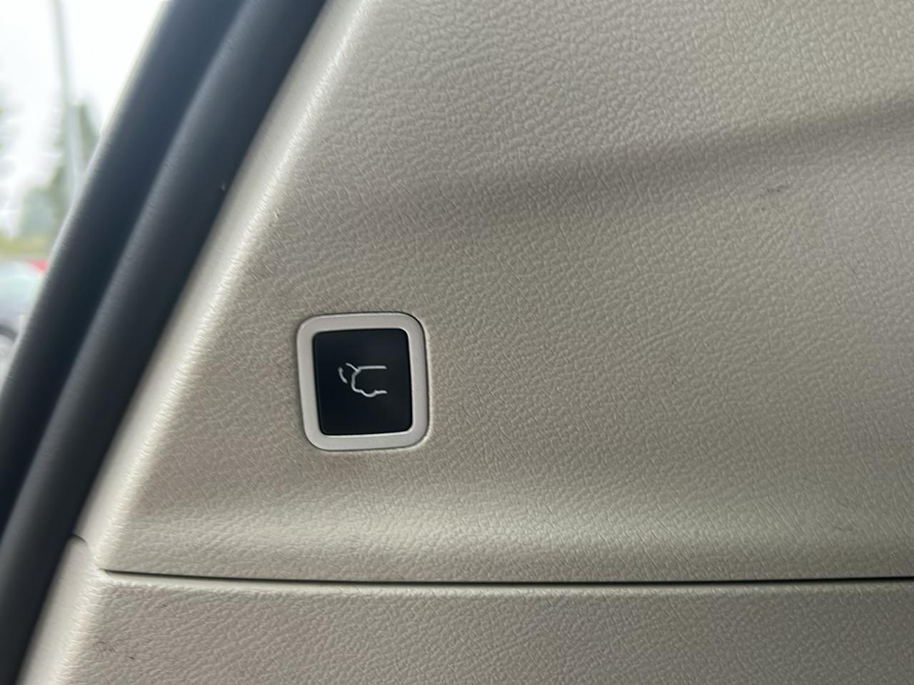 Chrysler Pacifica Touring L FWD 2022
