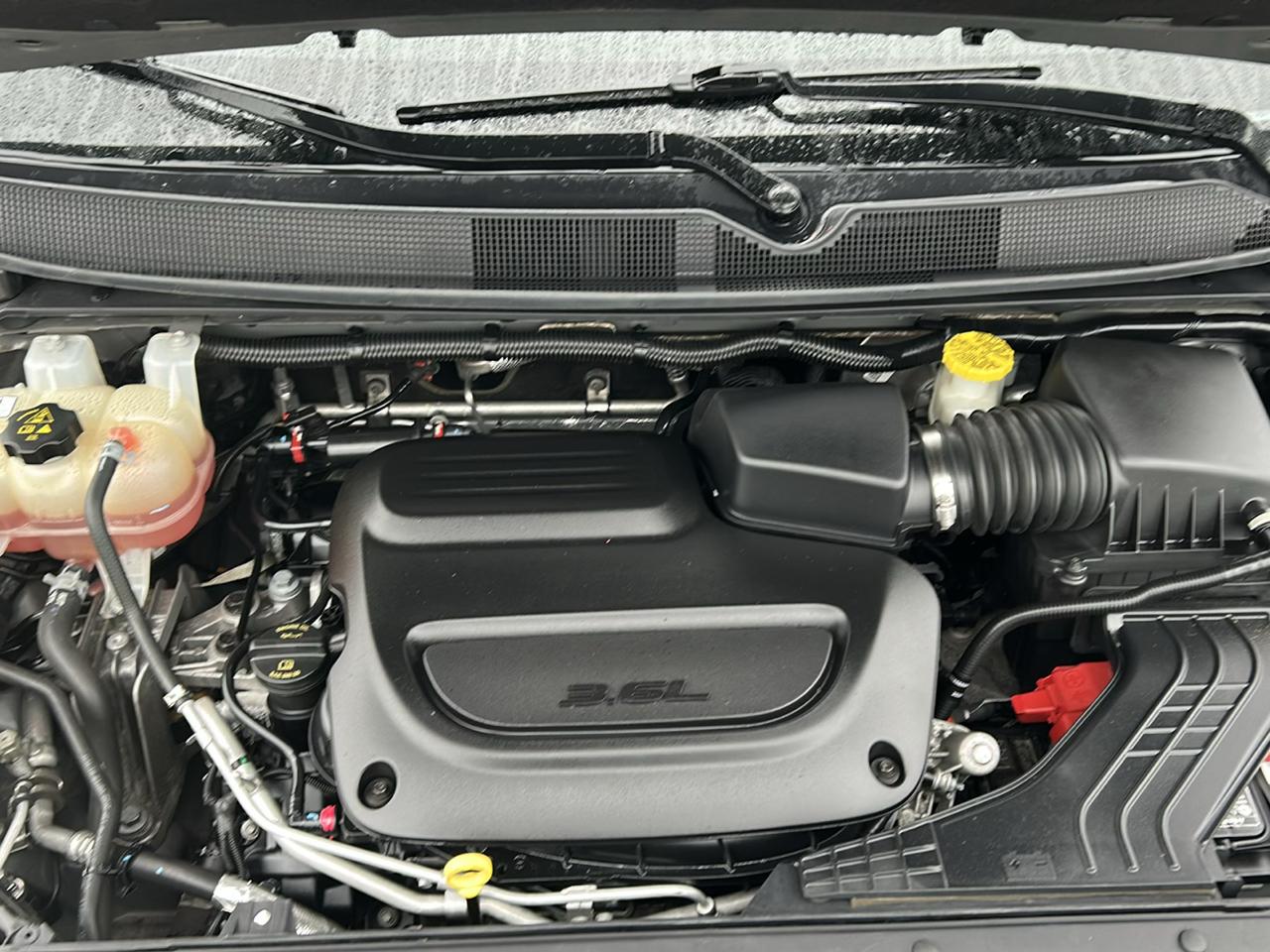 Chrysler Pacifica Touring L FWD 2022