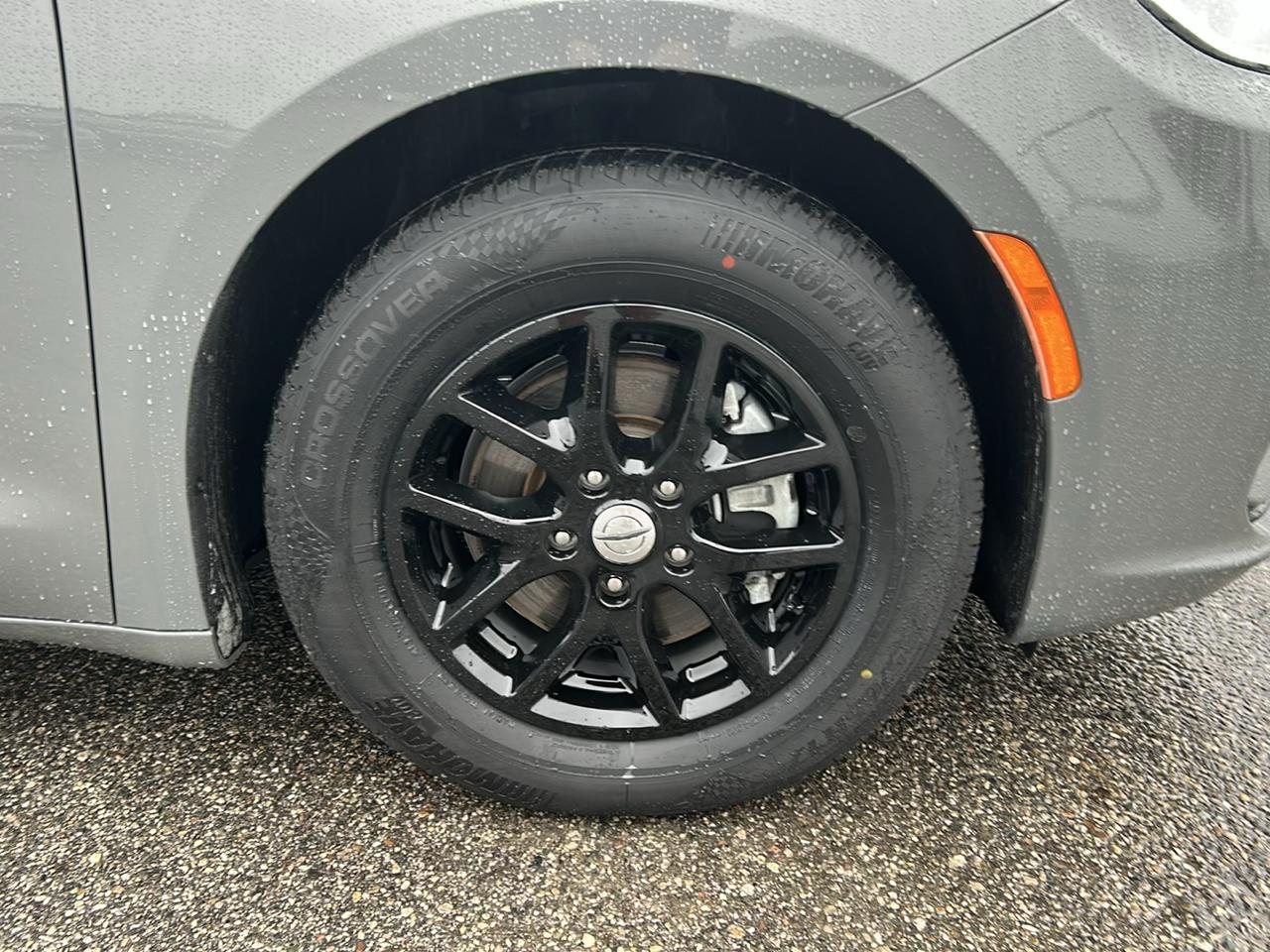 Chrysler Pacifica Touring L FWD 2022