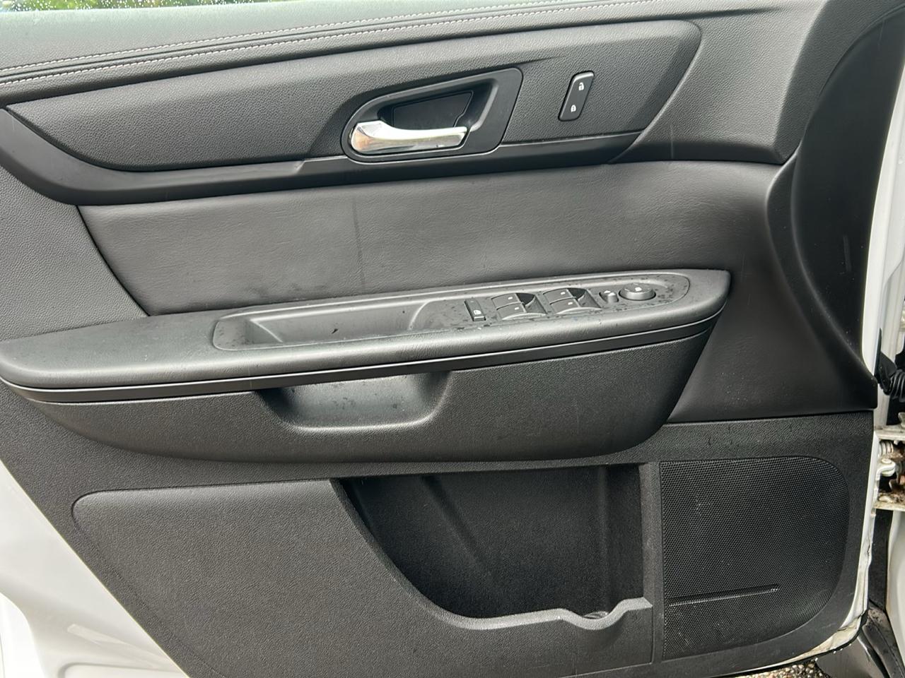 Chevrolet Traverse AWD 4dr LT w/1LT 2017