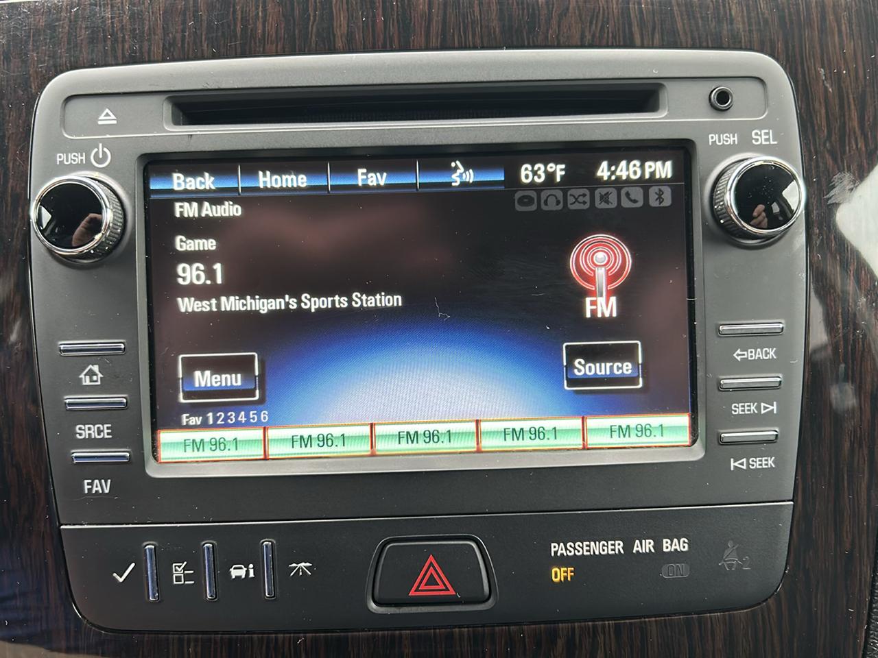 Chevrolet Traverse AWD 4dr LT w/1LT 2017
