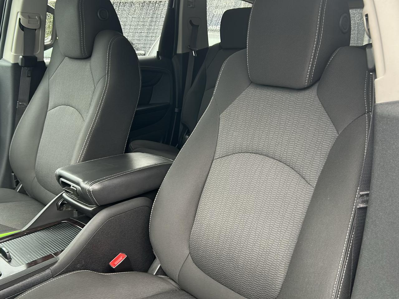 Chevrolet Traverse AWD 4dr LT w/1LT 2017