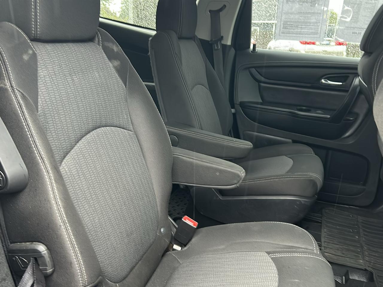 Chevrolet Traverse AWD 4dr LT w/1LT 2017