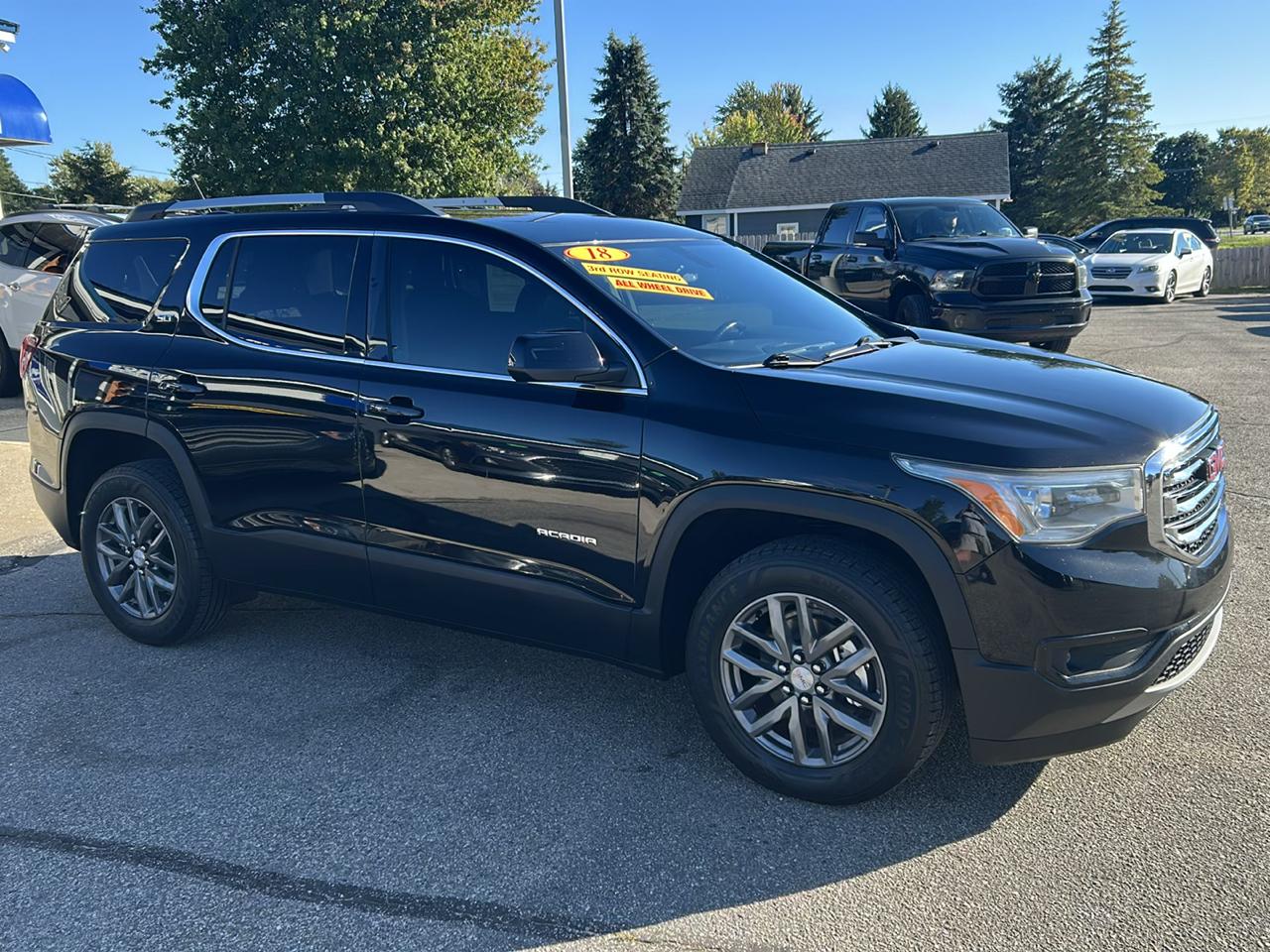 GMC Acadia AWD 4dr SLT w/SLT-1 2018